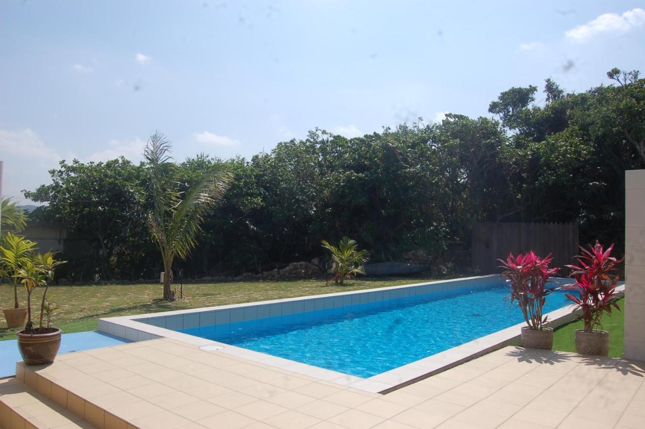 Nest Iriomote Hotel Urauchi Екстериор снимка